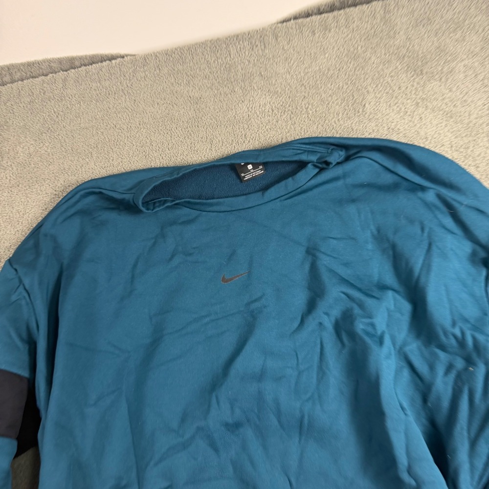 Nike Mens XL Teal Blue Fleece Lined Colorblock Crewneck Sweatshirt Pullover